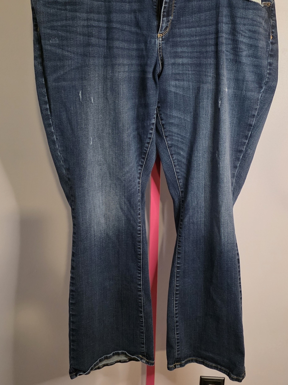 Universal Thread Women's Dark Blue Bootcut Jeans Sz 22